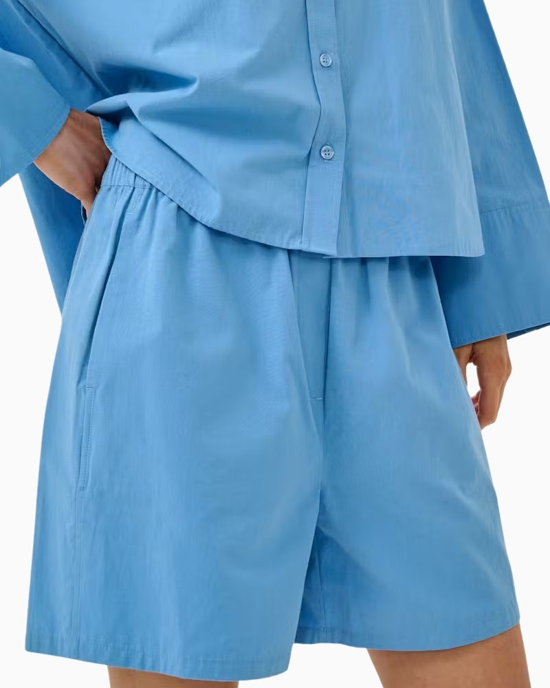 My Essential Wardrobe Sunna blue shorts view with elastic waistband