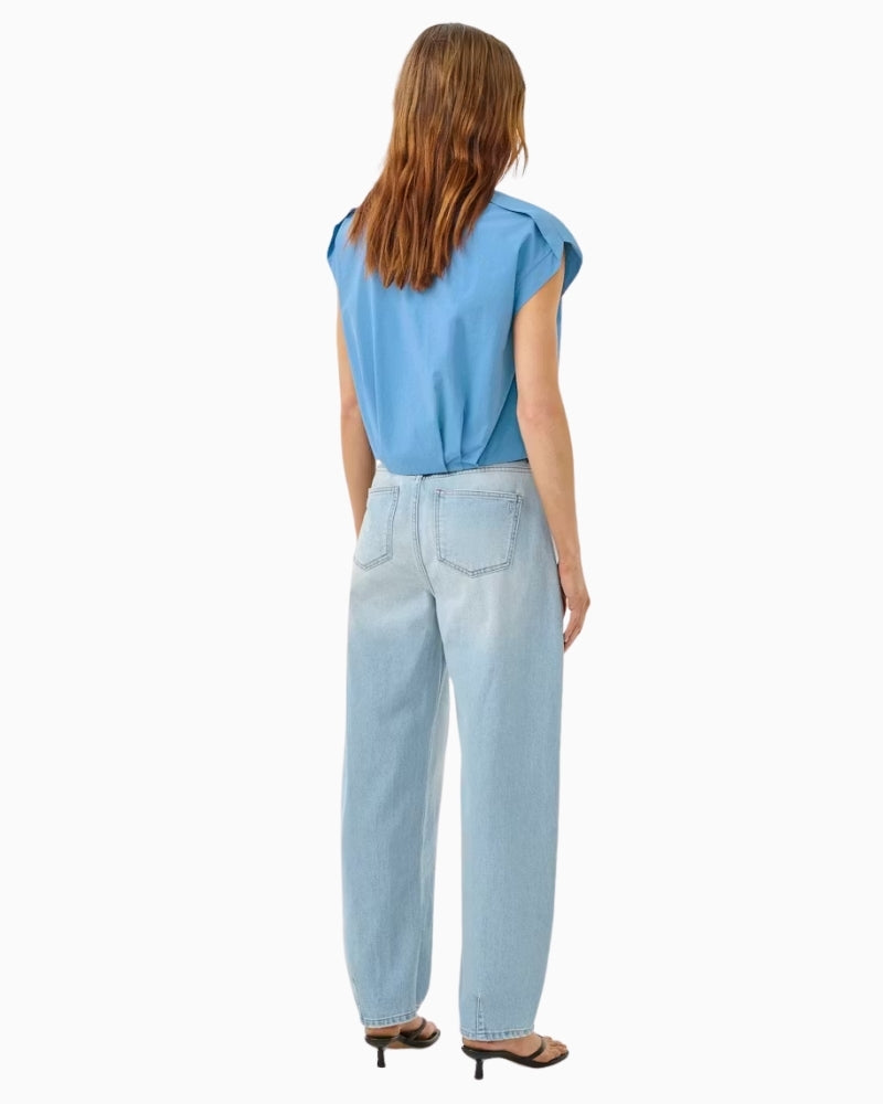 My Essential Wardrobe Sunna shirt back view cropped length