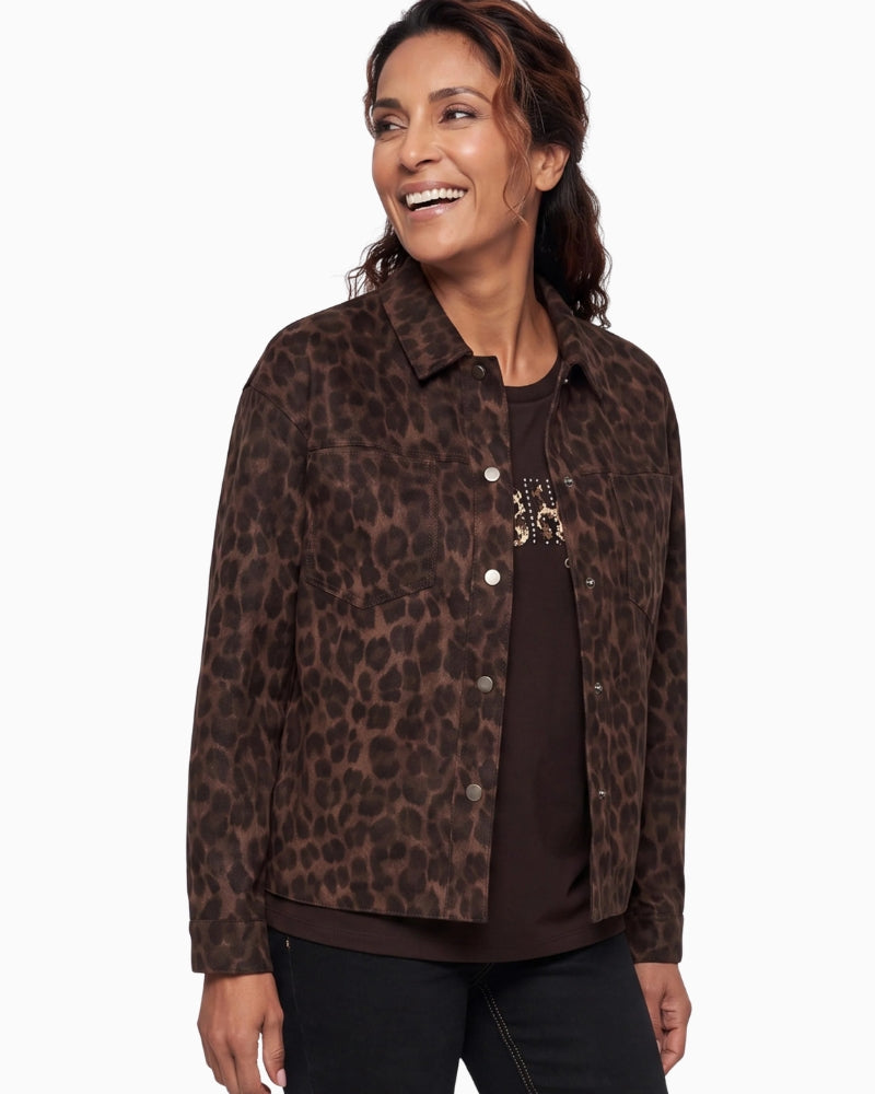 Olsen Animal Print Jacket in Leopard shirt collar detail