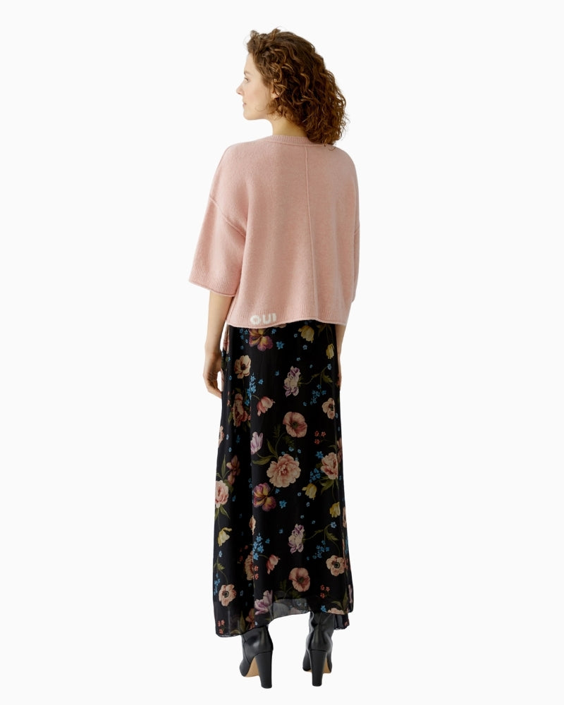 Oui dusty rose pullover, back view with OUI intarsia detail – Áines Boutique