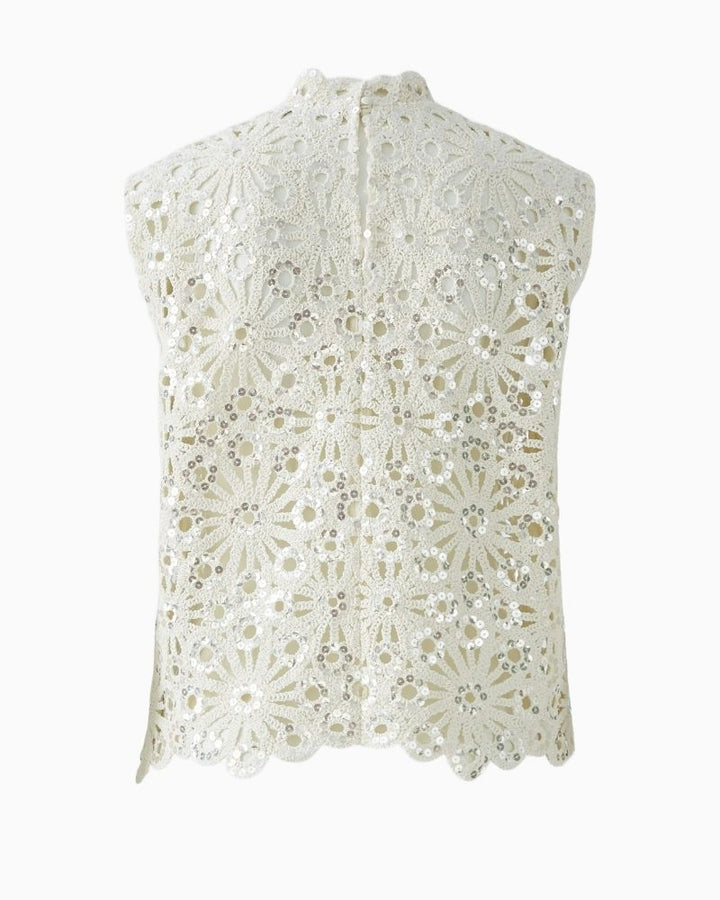 Back view of Oui blouse with opening slit and button detail