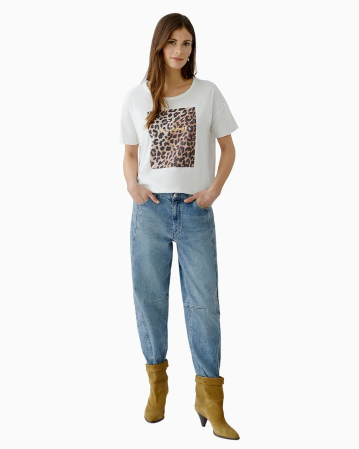 Oui oversized white t-shirt with front motif and rolled crew neckline