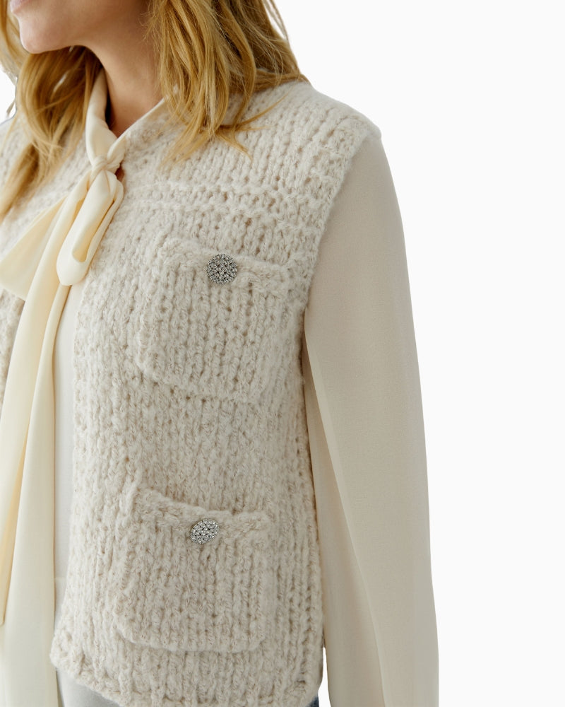 Soft wool blend sleeveless vest in beige from Oui