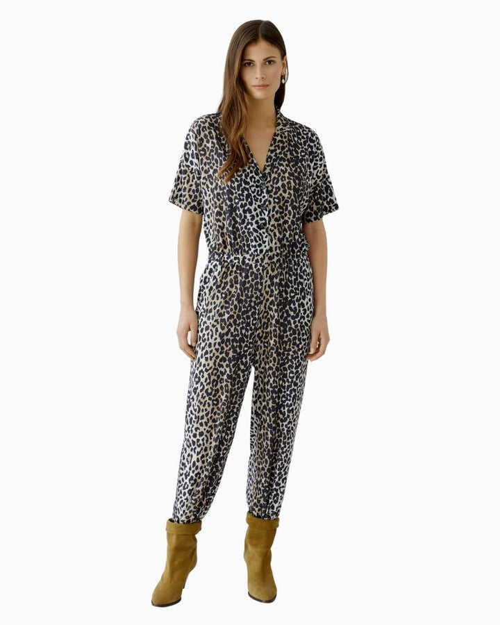 Oui leopard print jumpsuit in silky fabric with lapel collar and button front