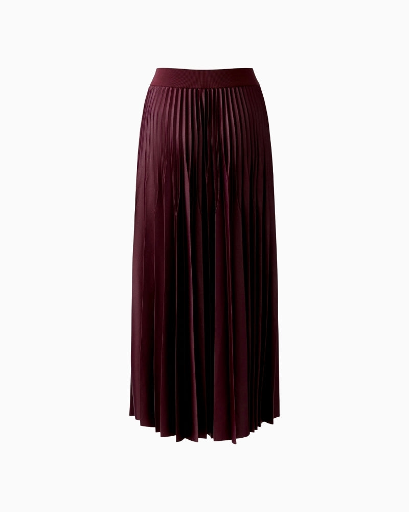 Back view of Oui pleated maxi skirt with coated polyester finish
