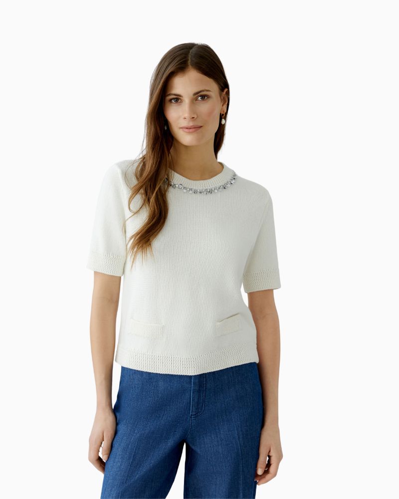 Oui cropped cotton blend pullover in off-white with short sleeves and ribbed trim