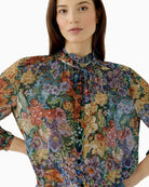 Oui Blouse in Multi gobelin print detail