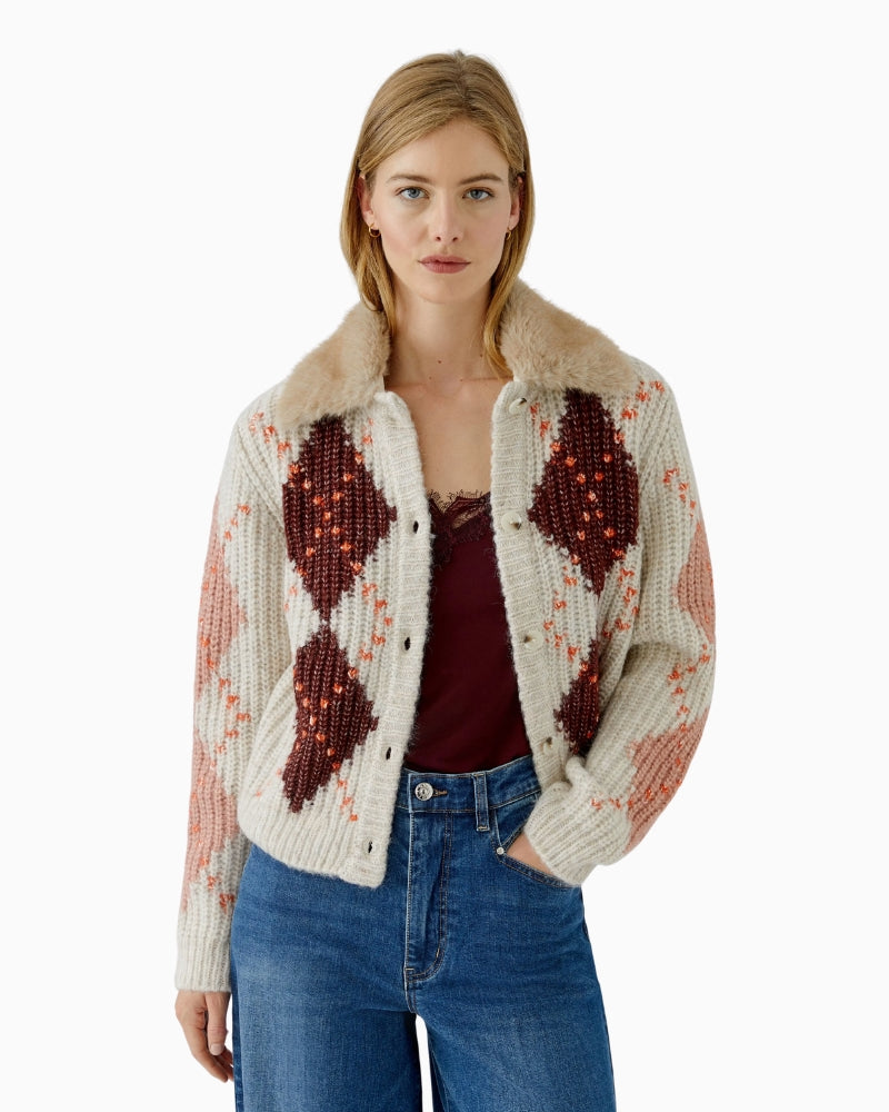 Oui Cardigan With Faux Fur Collar in Cream front view