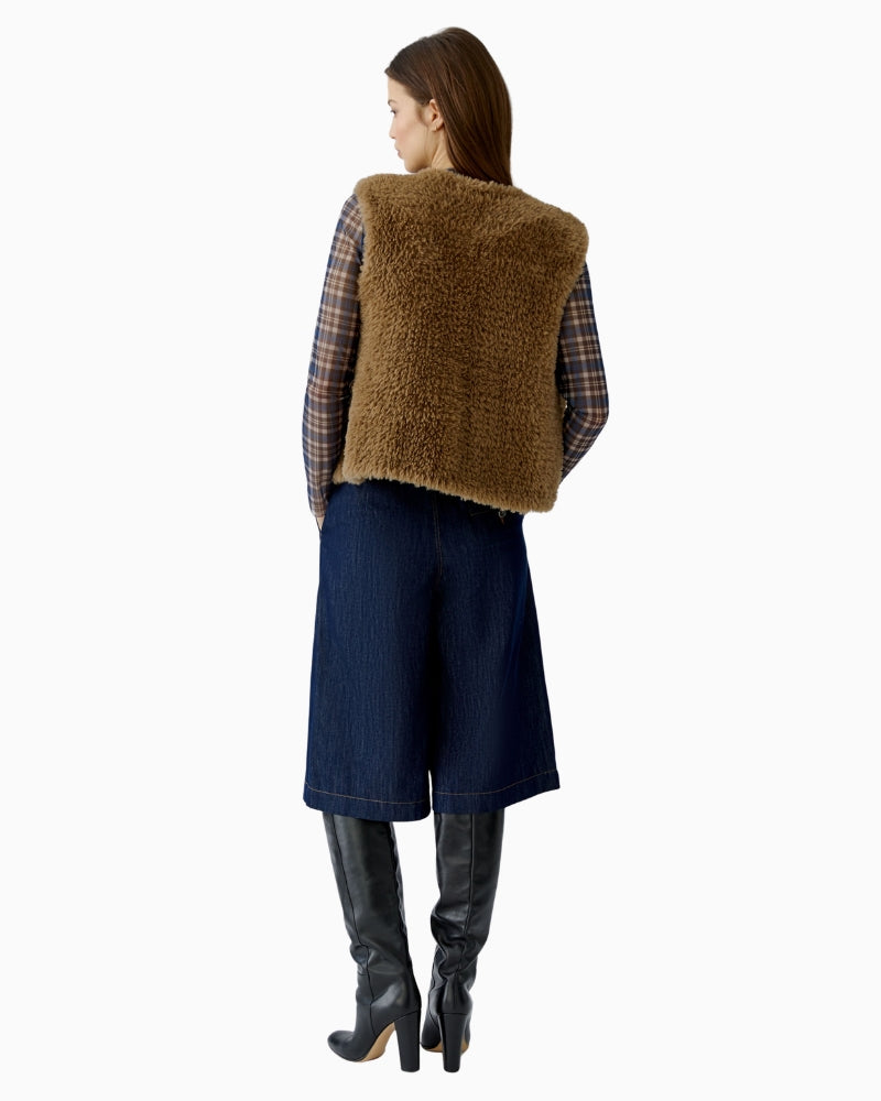 Oui Faux Fur Gilet in Tan back view
