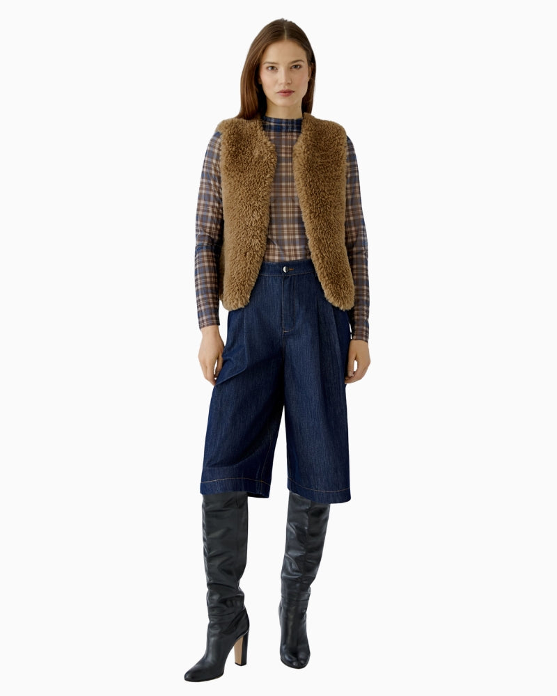 Oui Faux Fur Gilet in Tan styled view