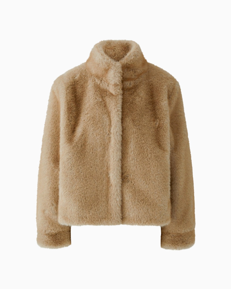 Oui Faux Fur Jacket in Beige faux fur texture detail
