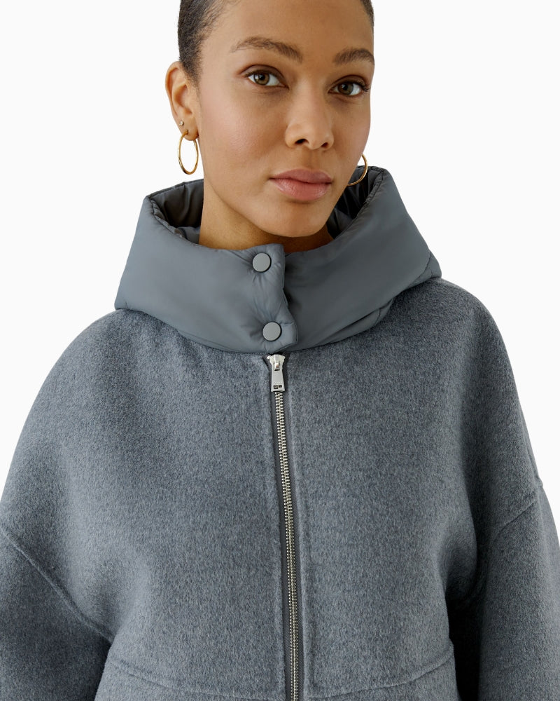 Oui Hooded Jacket in Grey front zipper and collar detail