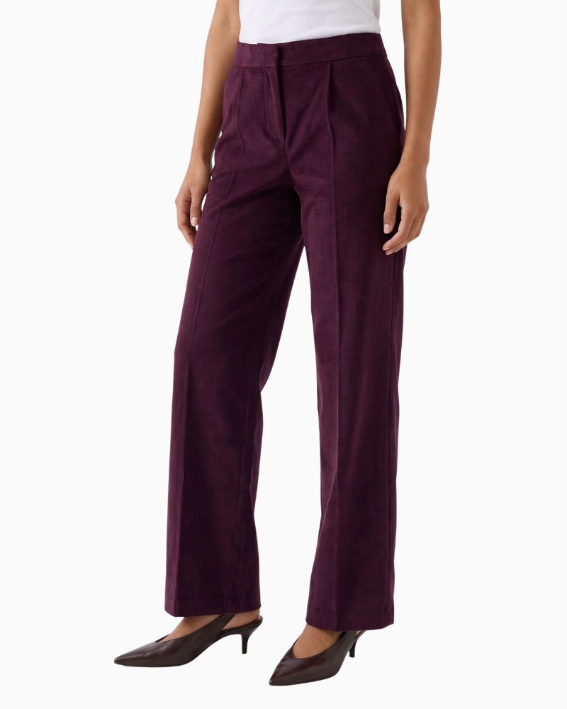 Oui Lacy Trousers in Berry front view