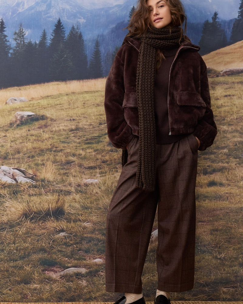 Oui Pleat Front Trousers in dark brown front view