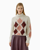 Oui Poloneck in Light Beige front view with argyle pattern