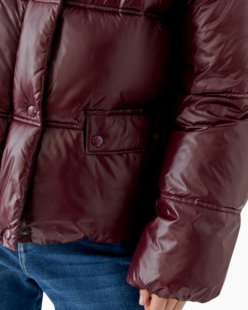 Oui Puffer Jacket in berry quilted finish detail