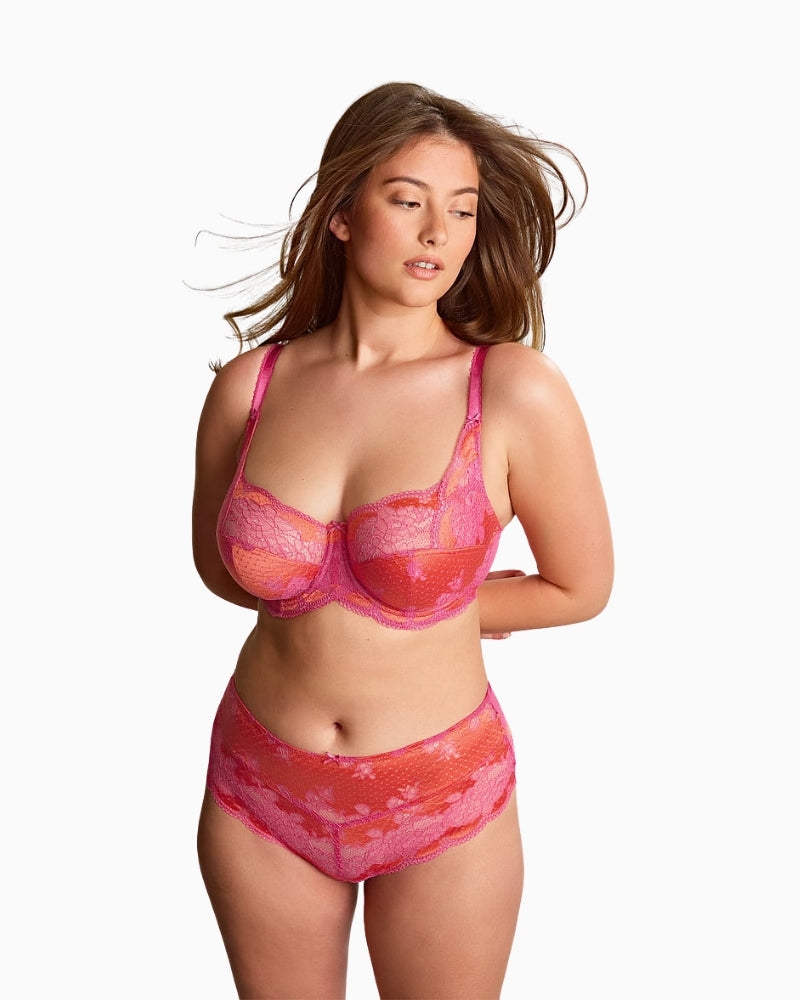Woman wearing Panache Clara full cup bra Pink Papaya – Áines Boutique