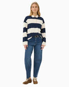 Part Two Adelena jeans blue, woman wearing front view – Áines Boutique