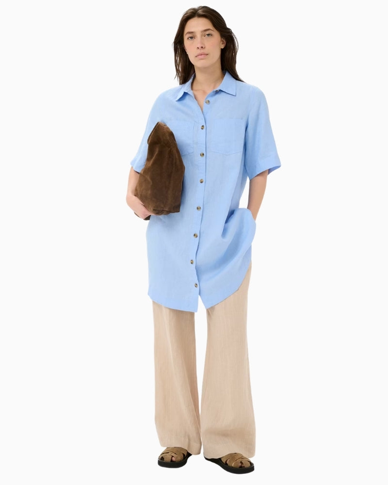 Woman wearing Part Two Sardia linen dress – Áines Boutique