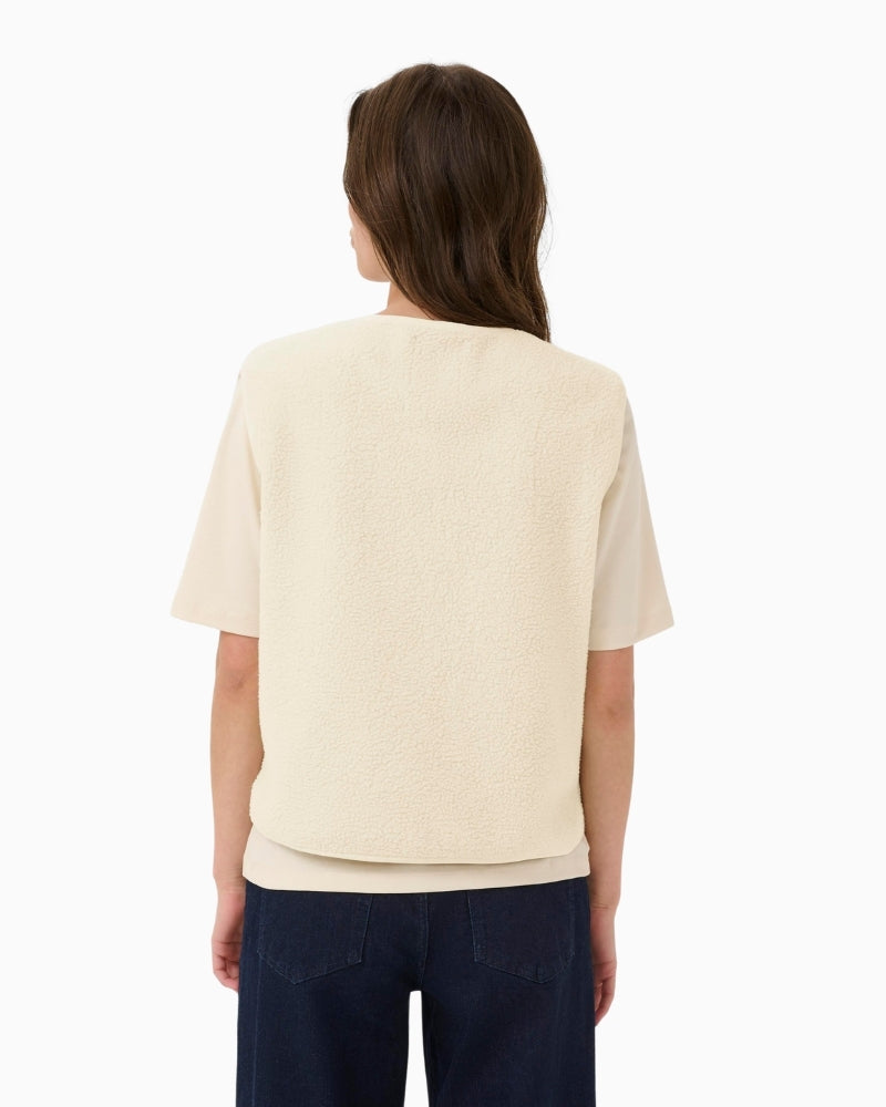 Back of fleece gilet from Part Two with clean straight cut
