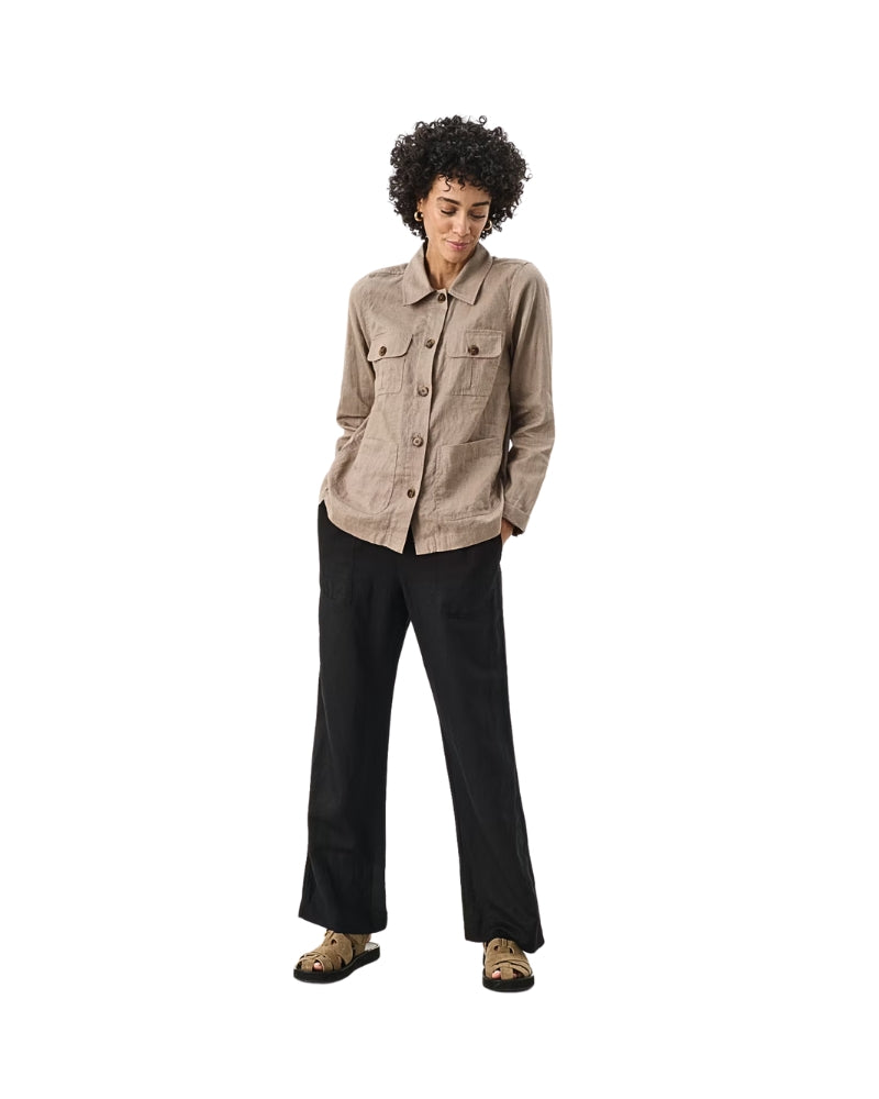 Full outfit view of Elnora blazer styled casually with black trousers