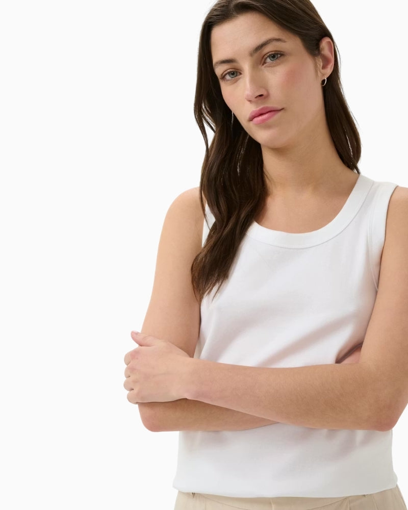 Part Two BessyPW Top in white close-up