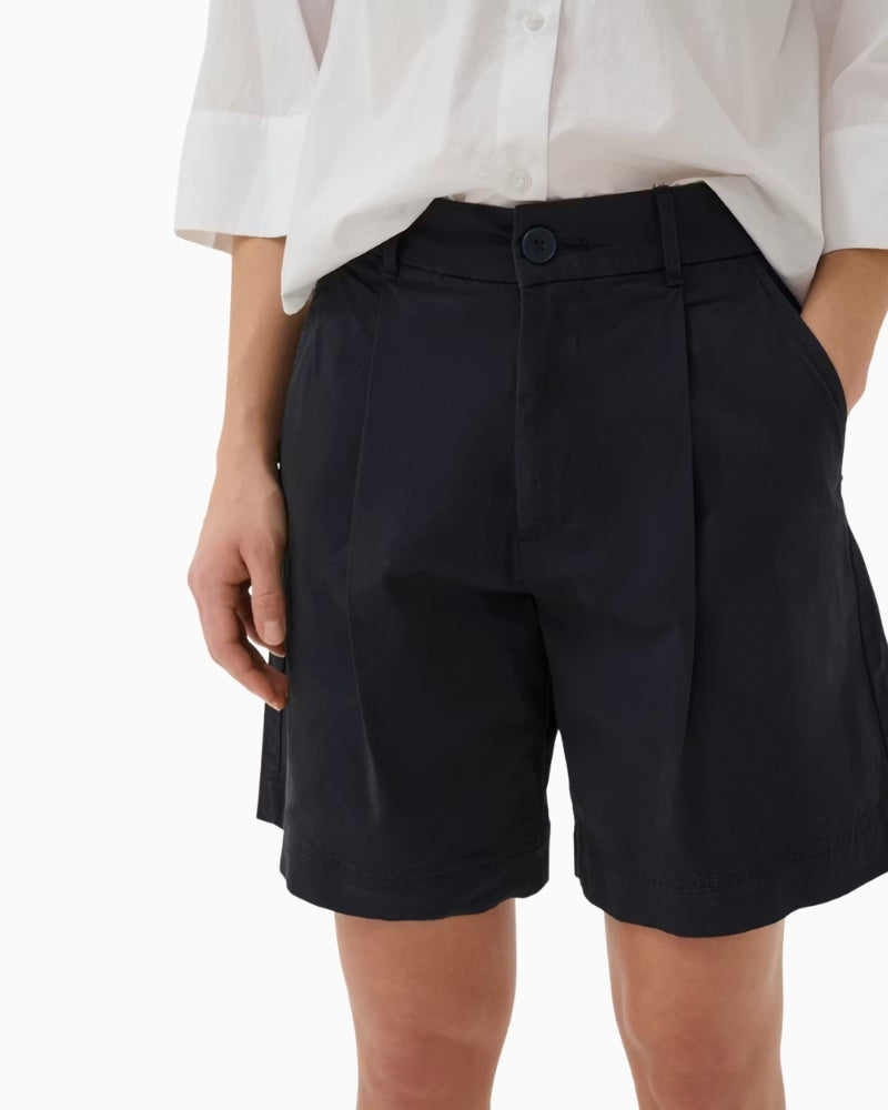 Part Two BonniPW Shorts in navy pleat detail