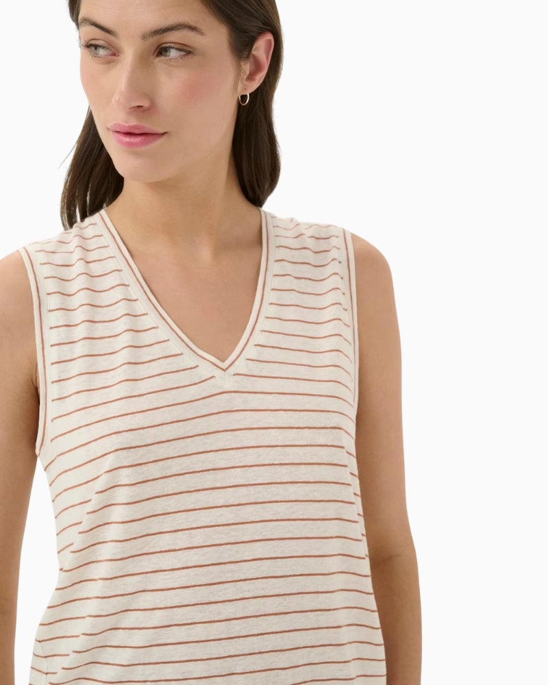 Part Two BrianiePW Top in beige stripe close-up