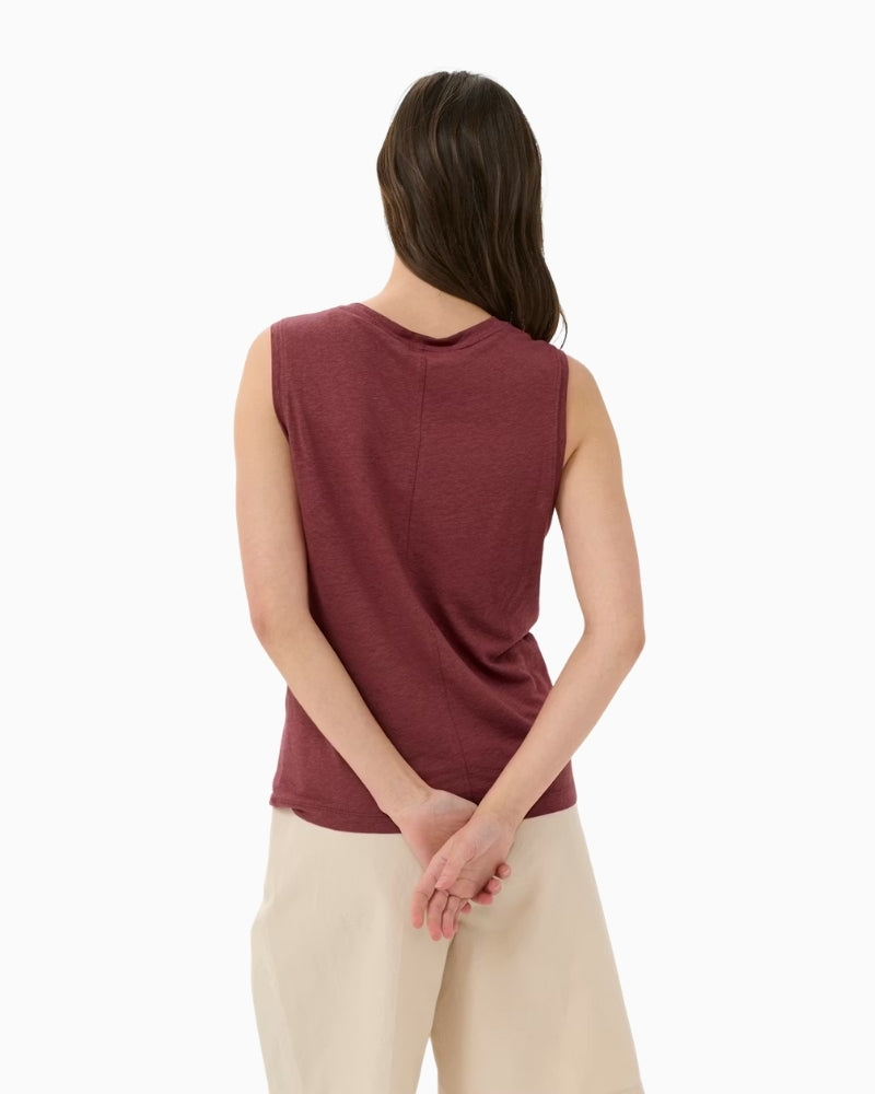 Part Two BuenaPW Top in red back view