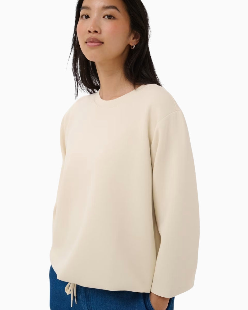 Part Two Chelsey Sweatshirt in Oatmeal side view showing boxy silhouette