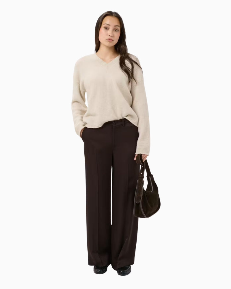 Part Two NinnesasPW Trousers in Brown front styled view