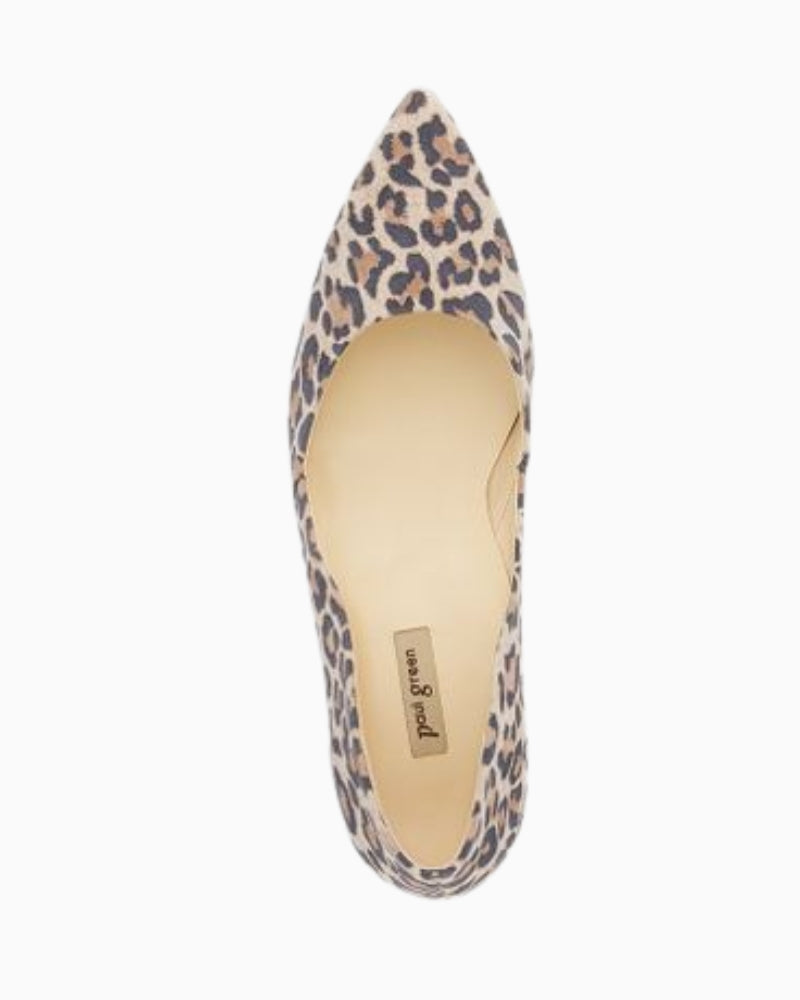 Interior leather lining of Paul Green pumps