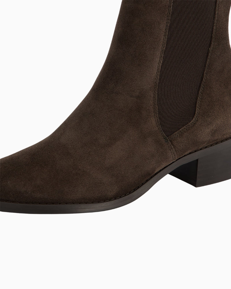 Paul Green Chelsea Boot brown suede heel detail