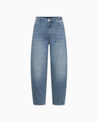 Raffaello Rossi Hanni 7/8 jeans in mid blue denim, front view showing O-shape leg – Áines Boutique