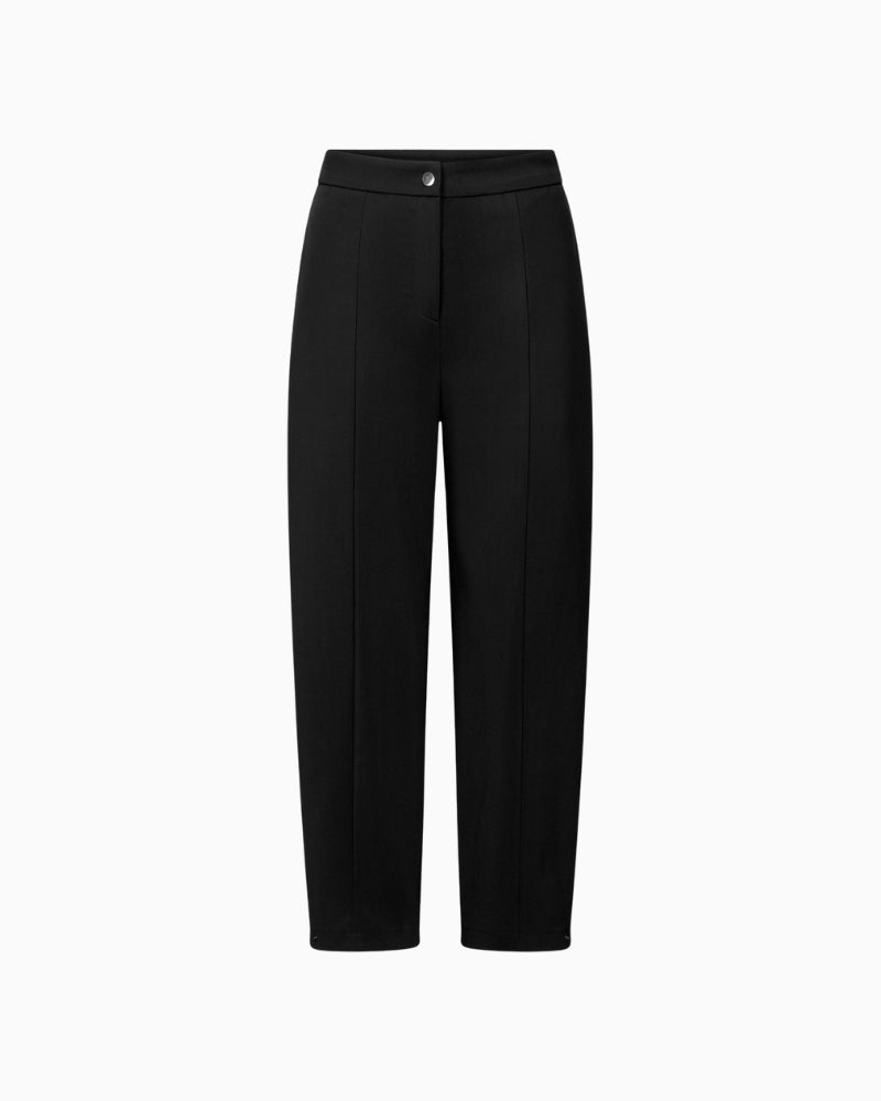 Raffaello Rossi Odine 6/8 black trousers, front view showing O-shape leg – Áines Boutique