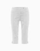 Robell Bella shorts white seersucker texture detail