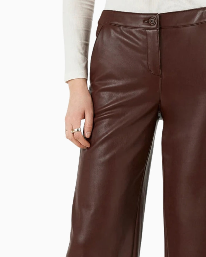 Robell Cloe 09 Trousers in dark brown waistband detail