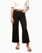 Robell Debby black cotton twill ankle grazers front view