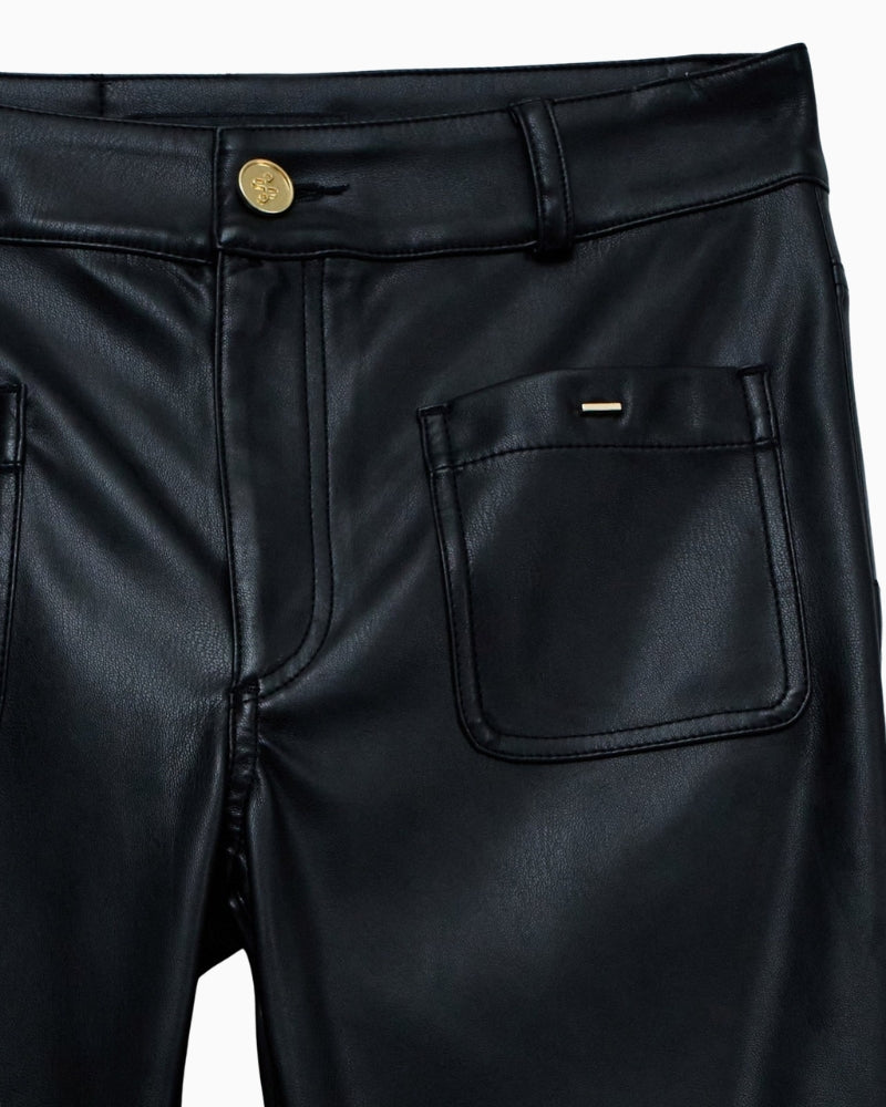 Detail of Salsa jeans’ push-up design and belt loops
