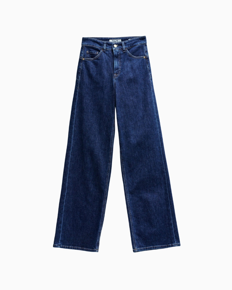 Front view of wide leg high waist jeans with belt loops
