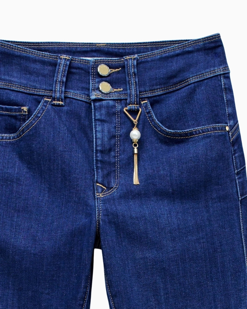 Close-up of waistband and pendant detail on Salsa Secret Push In jeans