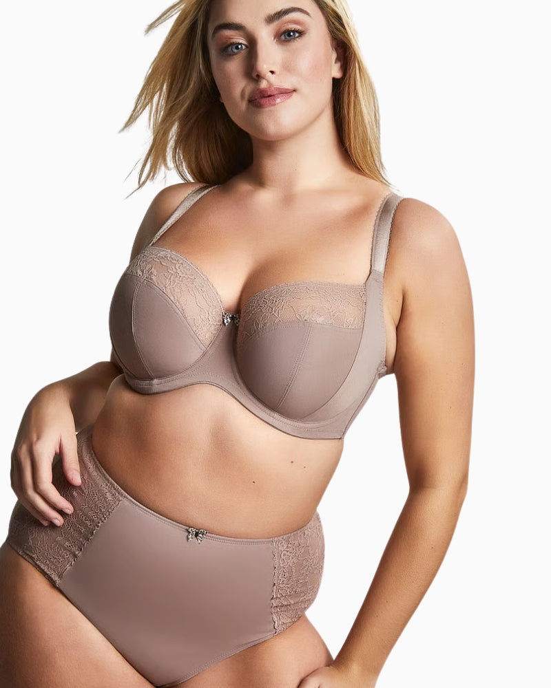 Sculptresse Chi Chi Bra in cappuccino front view