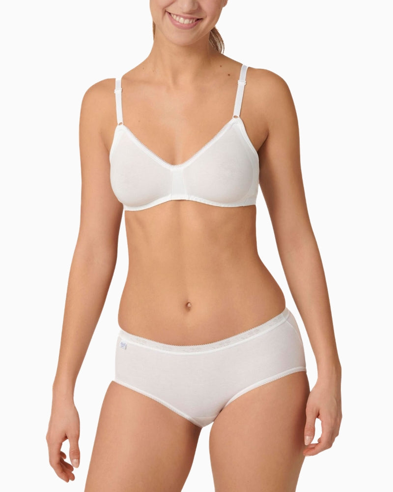 Sloggi Basic Midi 3-pack briefs in white front view