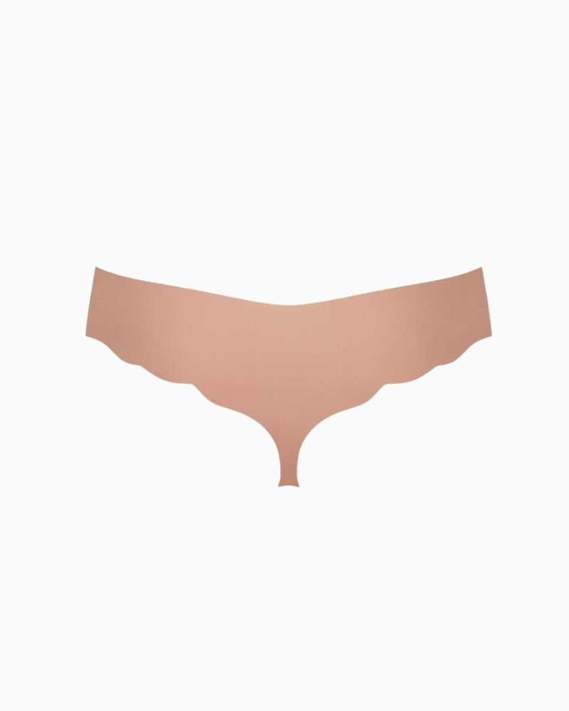 Sloggi Zero Microfibre Hipstring Brief in Cream scalloped edge detail