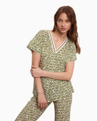 Tinta Juno-Tinos short sleeve blouse khaki front view