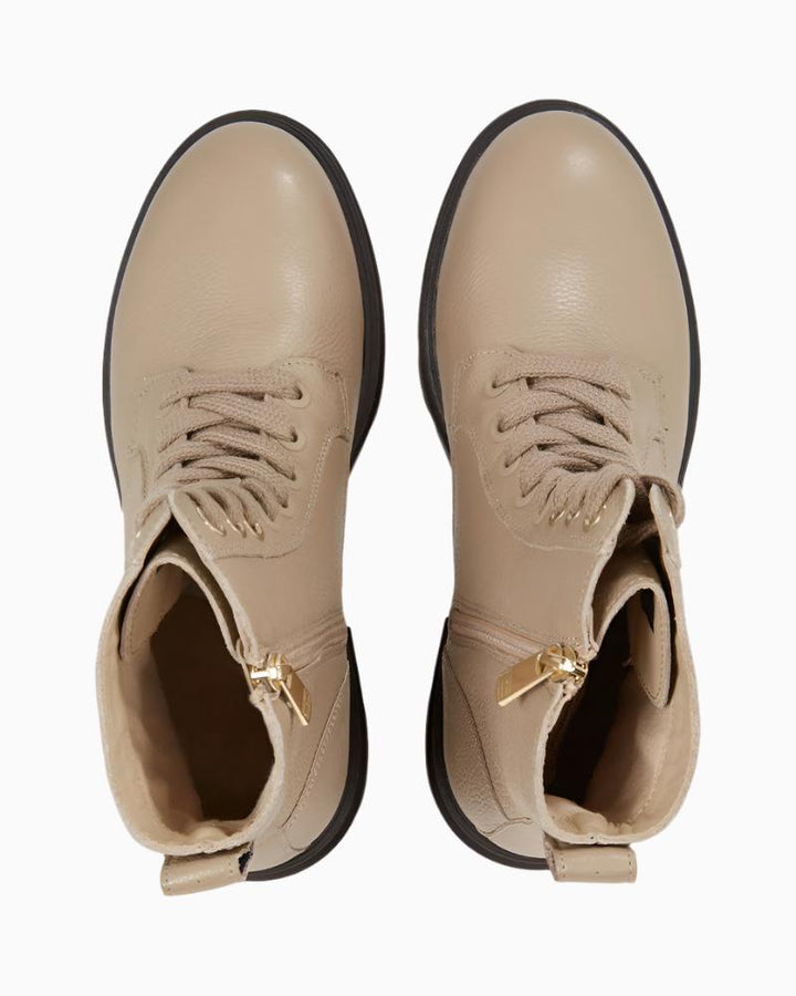 Tommy Hilfiger - Bicolour Leather Lace Up Shoes