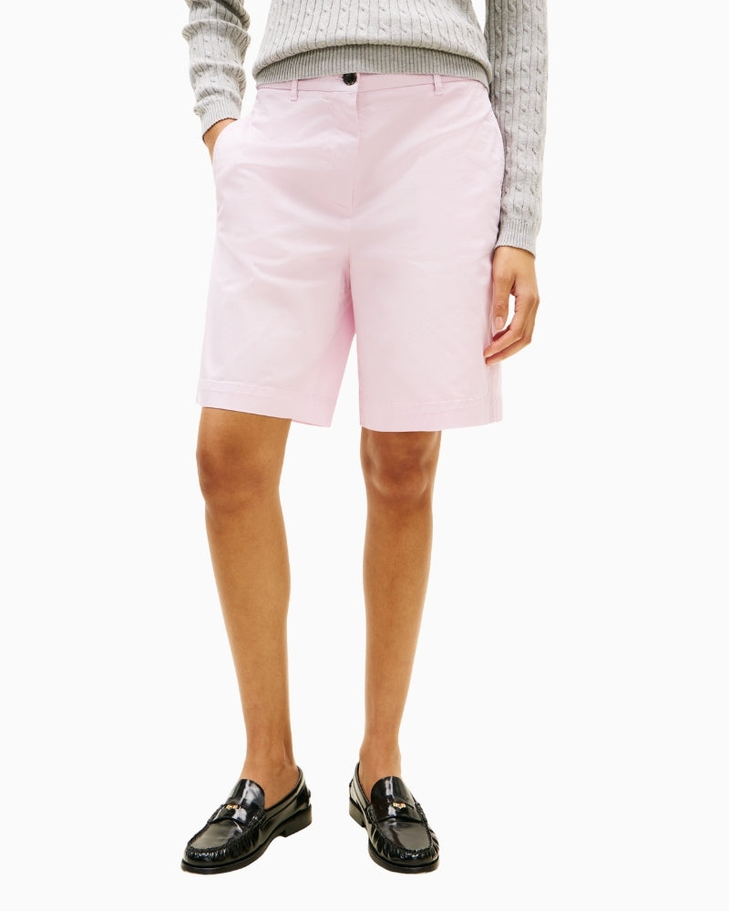 Tailored fit detail on Tommy Hilfiger chino short – Áines Boutique