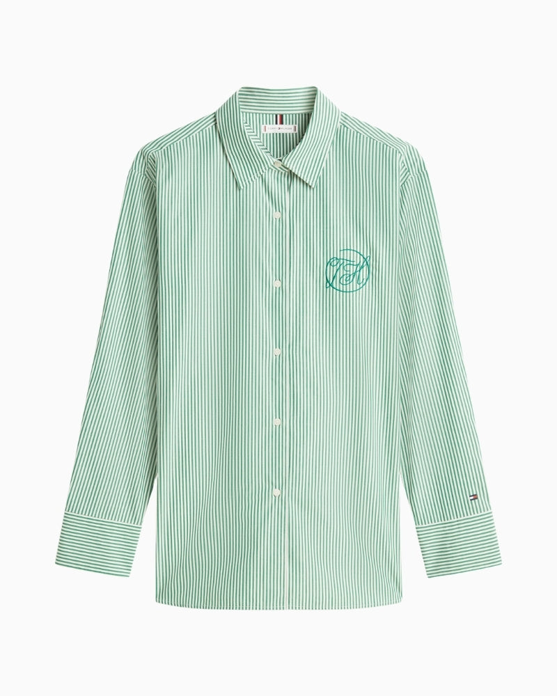 Detail of chest pocket with Tommy Hilfiger logo