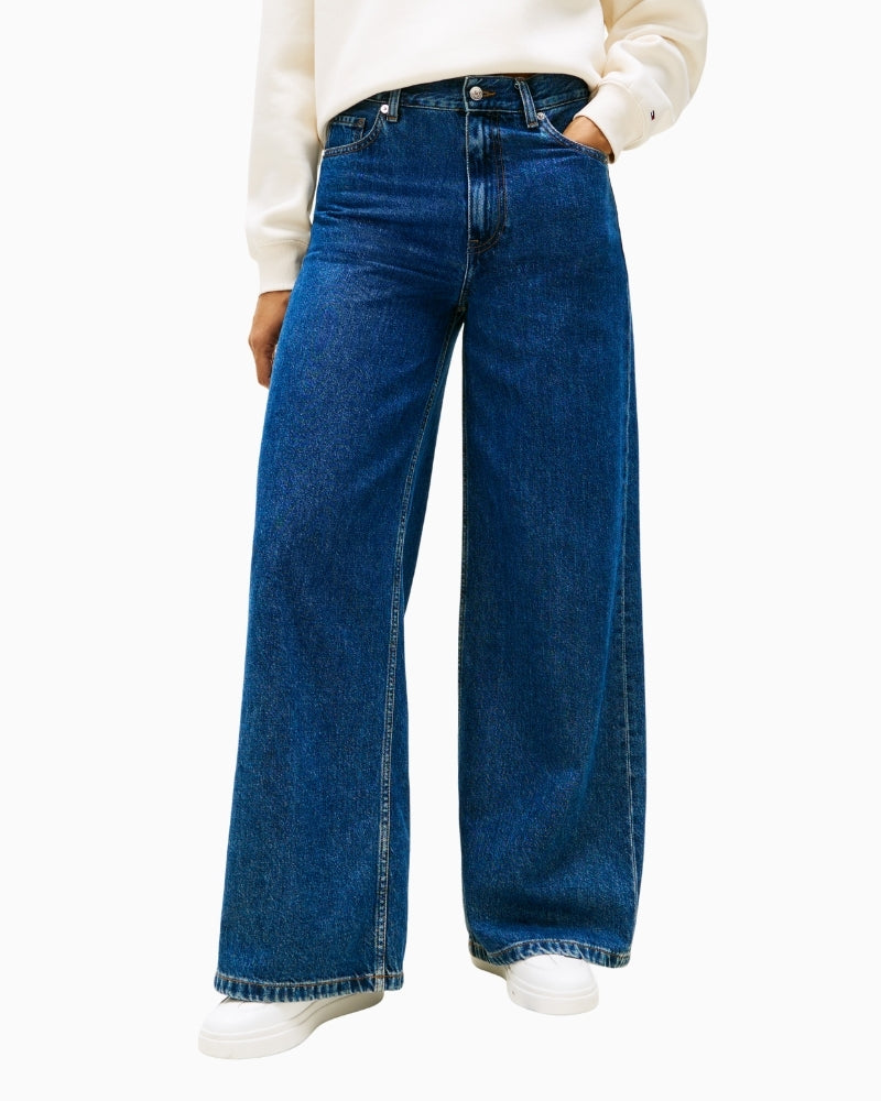Front view of Tommy Hilfiger 70s wide leg jeans in cotton denim