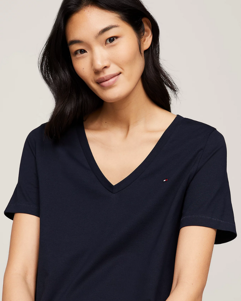 Tommy Hilfiger - Modern Regular V-neck T-shirt 